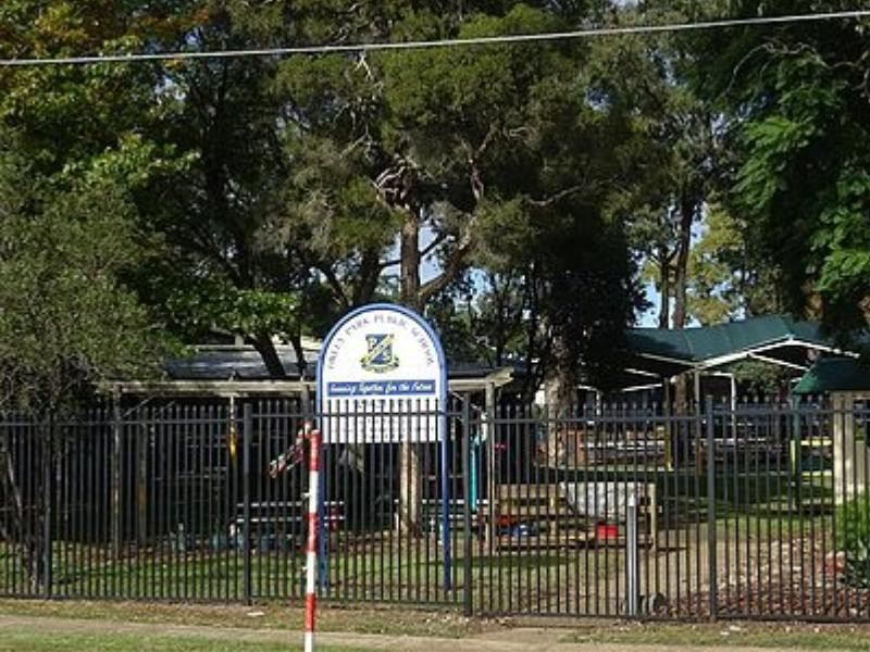 Oxley Park